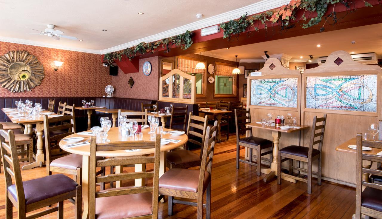 Failte Hotel Килларни Экстерьер фото